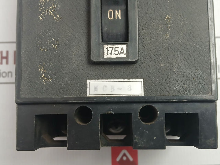 Toshiba No Fuse Circuit Breaker 3 Pole 460Vac 230Vdc 225A