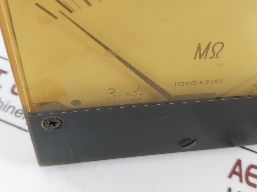 Toyo Keiki Dcf-12N Analog Megohmmeter 1Ma Nij04265 Nh-349 Nh-456-1