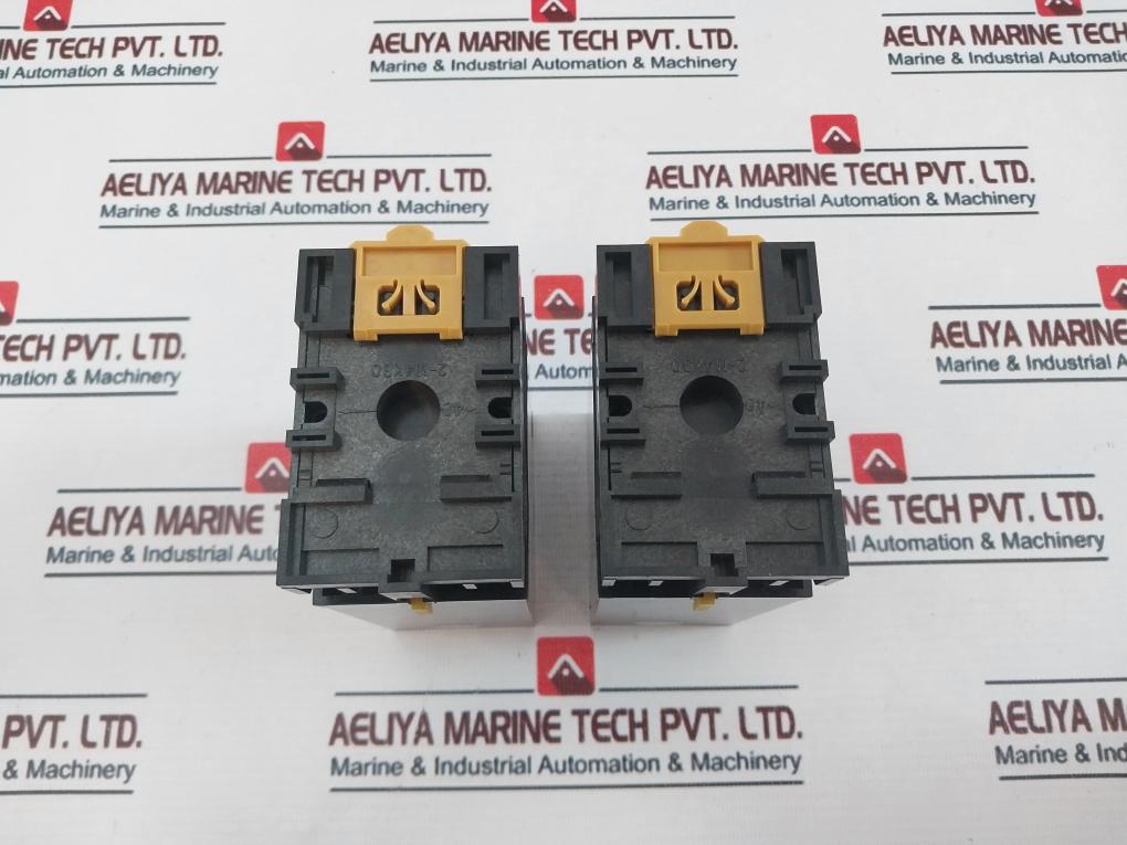 Toyo Keiki DXP-1 Isolator DC 4 ~ 20Ma