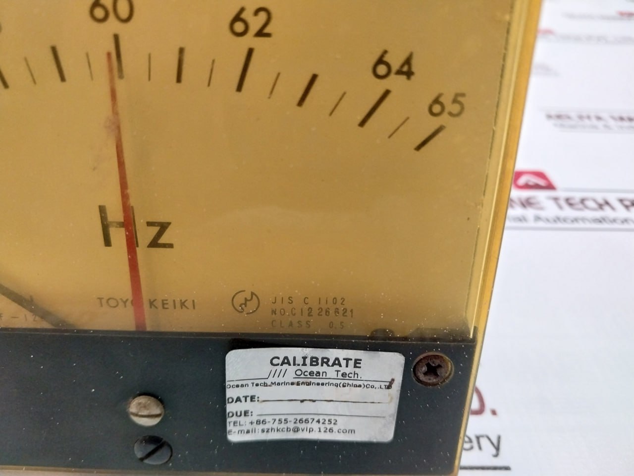 Toyo Keiki Fcf-12Nb Frequency Meter Jis C 1102 115V 55-65Hz Class 0.5