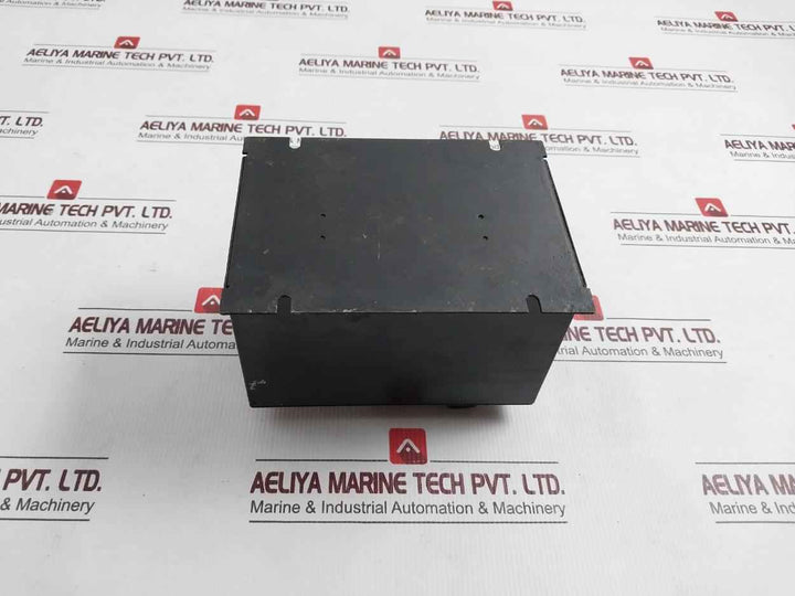 Toyo Keiki Is-3 Insulation Resistance Monitor Ac200-230V Ze215592 0.01-1.5M Ω