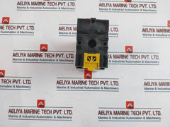 Toyo Keiki Nh-606 250V 7.5A Isolator With Base