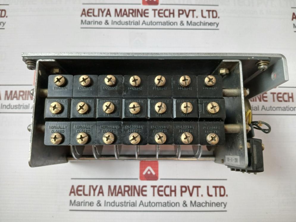 Toyo T7-1/2-60-7 M J Cam Timer D-5N 0 To 120, 100V 60Hz Ac 200V 1 Rpm