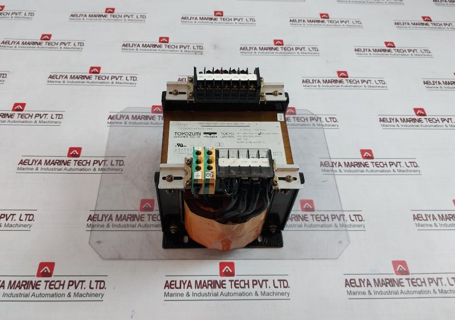 Toyozumi Dengenkiki Uel0240-047033-06M Transformer 2.4Kva 50/60Hz 0-240V
