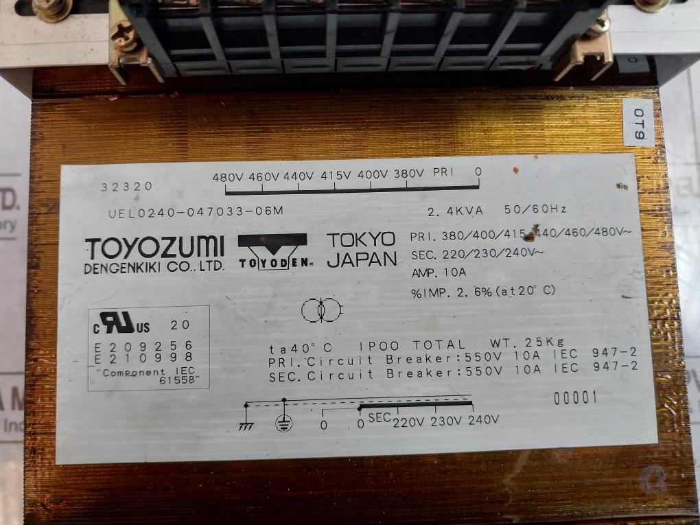 Toyozumi Dengenkiki Uel0240-047033-06M Transformer 2.4Kva 50/60Hz 0-240V