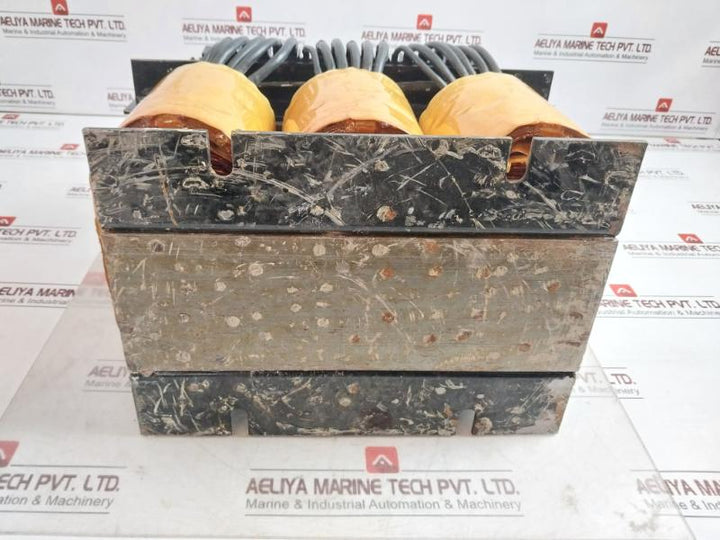 Toyozumi Uet0866-047044-09S Industrial Transformer 8660Va 50/60Hz 20C 25A 550V