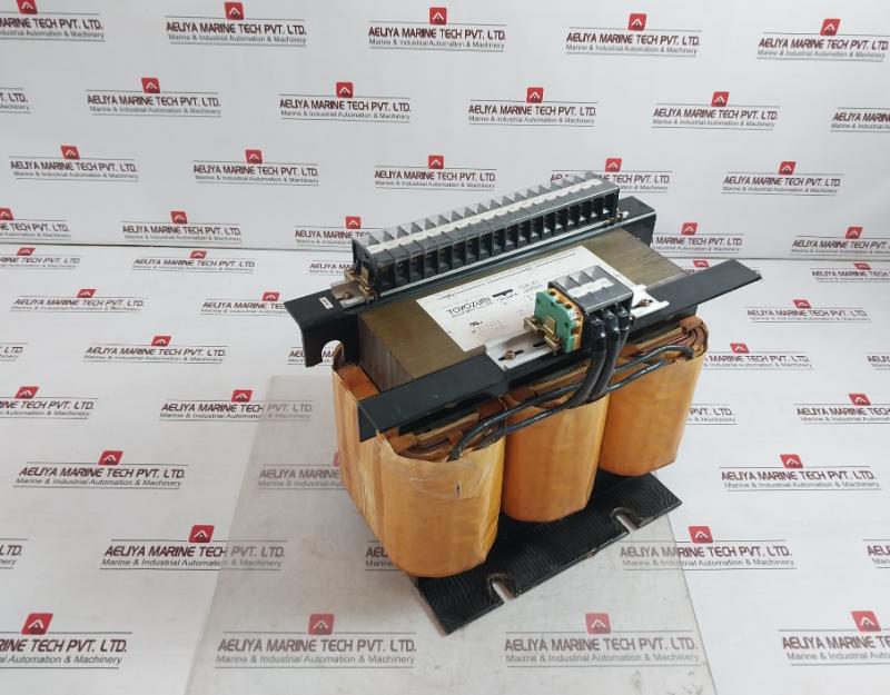 Toyozumi Uet0866-047044-09S Industrial Transformer 8660Va 50/60Hz 20C 25A 550V