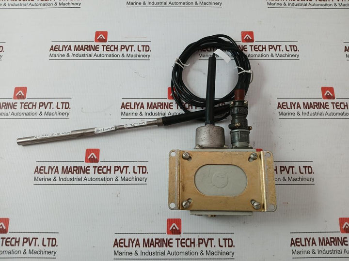 Tp-0M5-03 2.5 Meter Ip64 Temperature Sensor Relay