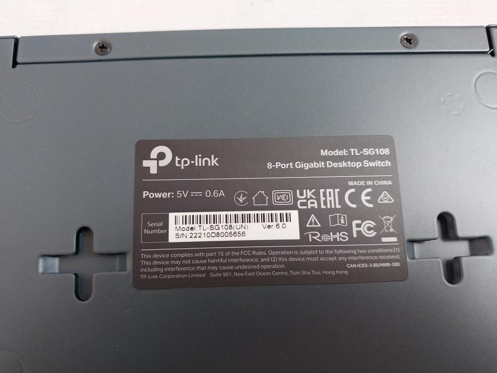 Tp-link Tl-sg108 8-port Gigabit Desktop Switch 10/100/1000Mbps 100–240V
