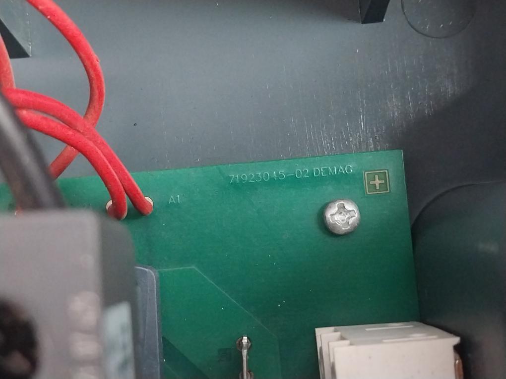 Tq Systems 175 727.0405A Controller Box Gv2-le22 25A Rev: 301 V3.42