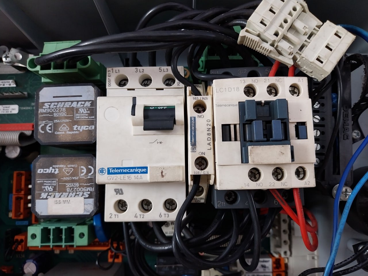 Tq Systems 176 946.0401 Controller Box Gv2-le16 14A 94V