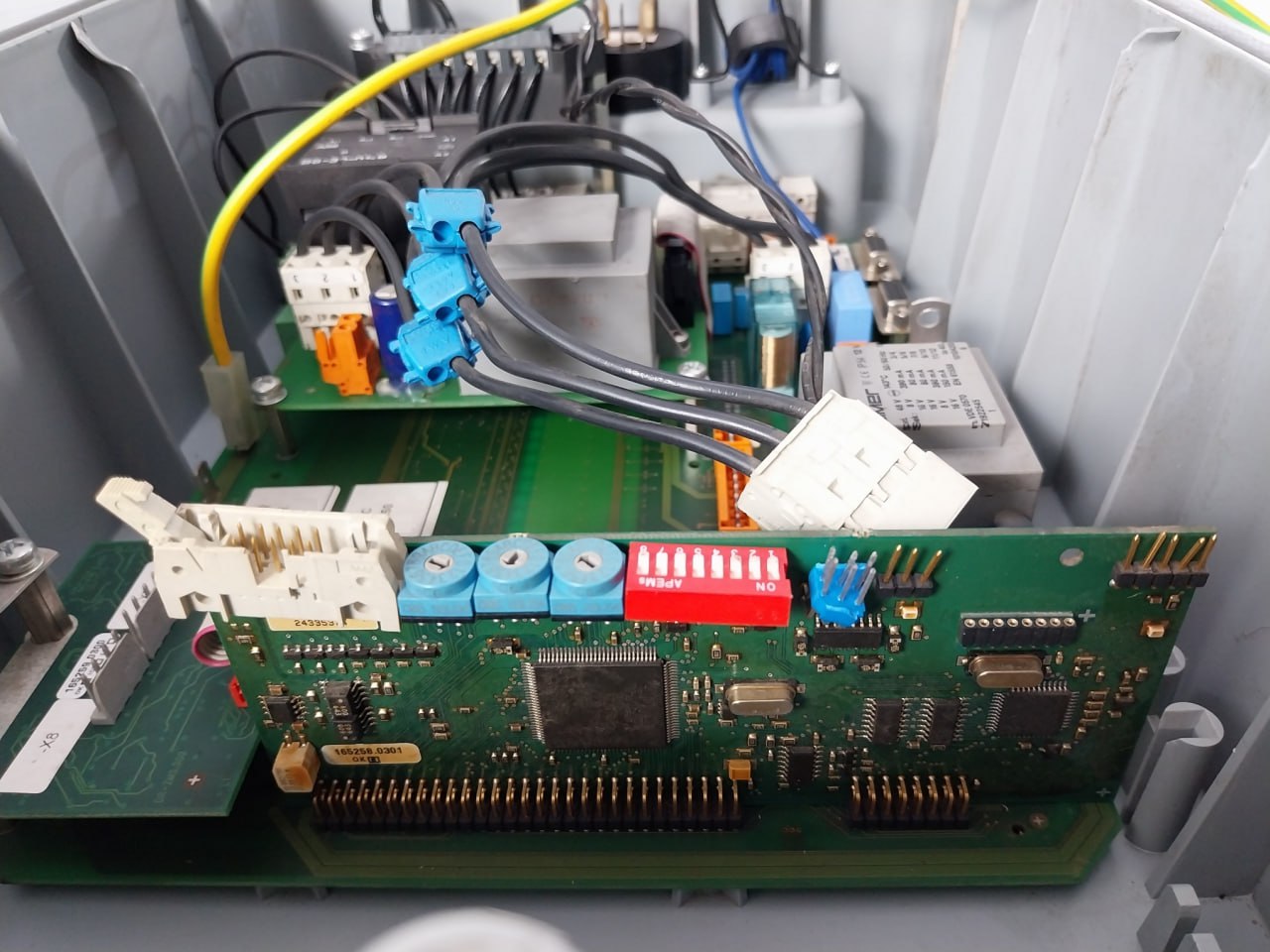 Tq Systems 177 787.0100 Controller Box 71946945-02.300 94V