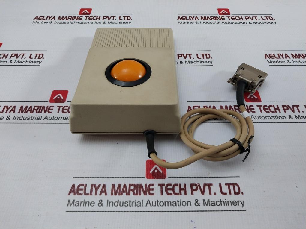 Trackball Mouse 1-meter Penny+Giles D4B195/2A