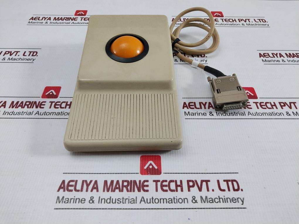 Trackball Mouse 1-meter Penny+Giles D4B195/2A