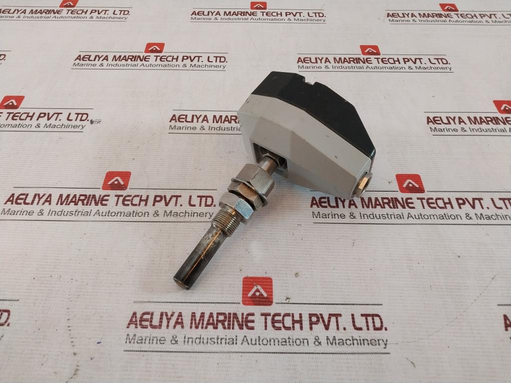 Trafag 471.2323 Geyser Thermostat Isnt11011 250V Ac 15(1.25)A Ip65