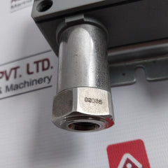Trafag 8202.76.2210 Pressure Transmitter 0-4Kg/Cm2-g 12-34Vdc