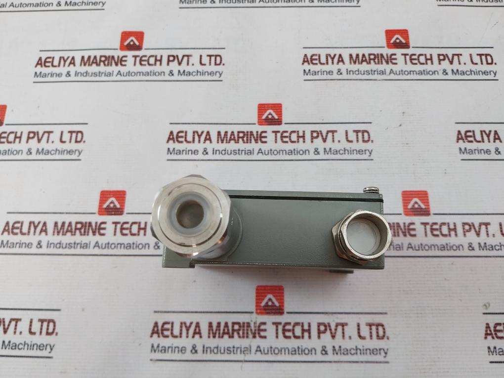 Trafag 8202.76.2210 Pressure Transmitter 12-34Vdc Ip65