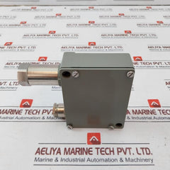 Trafag 8202.76.2210 Pressure Transmitter 12-34Vdc Ip65