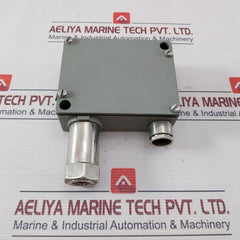 Trafag 8202.79.2210 Pressure Transmitter 12–34 Vdc 4–20 Ma