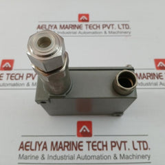 Pressure Transmitter 0-16 Bar 12-34V Dc Trafag 8202.79.2212
