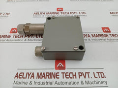 Pressure Transmitter 0-16 Bar 12-34V Dc Trafag 8202.79.2212