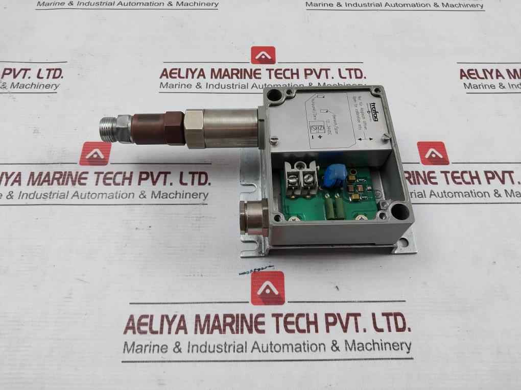 Trafag 8202.84.2210 Differential Pressure Transmitter 12-34Vdc 4-20Ma B64301B