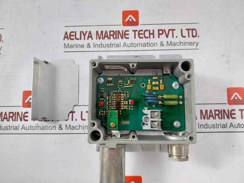 Trafag 8202.84.2210 Pressure Transmitter 0-400Bar-g 0-40Mpa-g 12-32V Dc / 4-20Ma