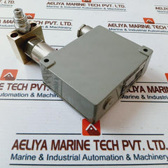 Trafag 8202 Pressure Transmitter