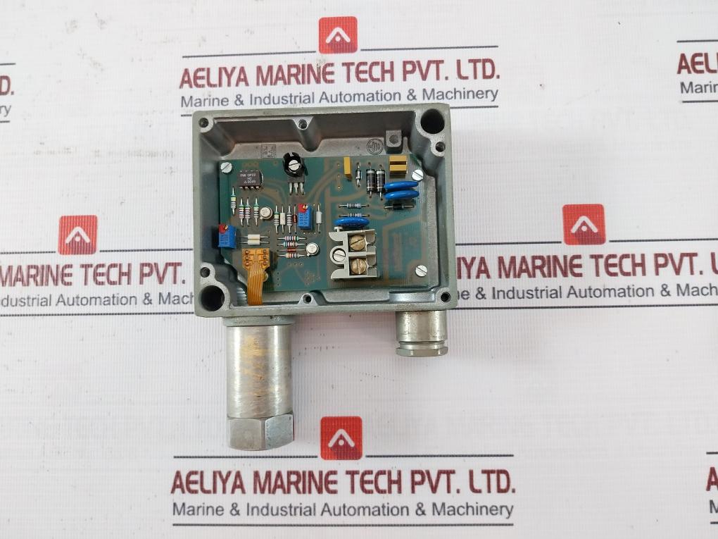 Trafag 8202 Pressure Transmitter 80 Bar 4–20 Ma 36V