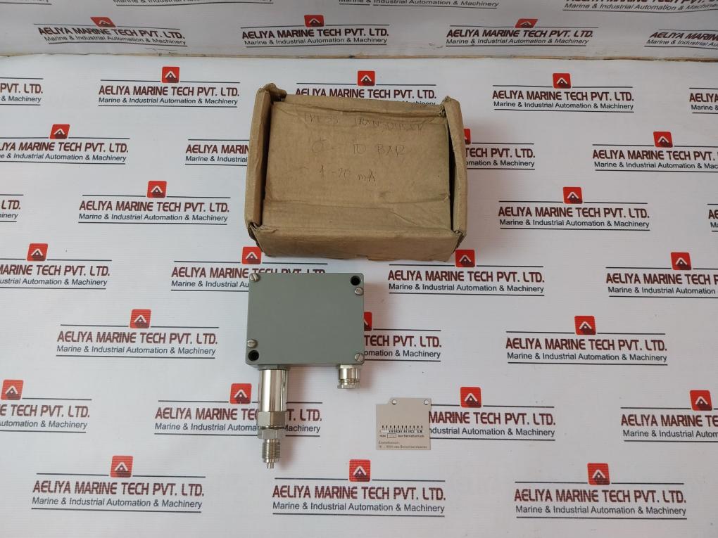 Trafag 8202,78,2210 Pressure Transmitter 0-10 Bar