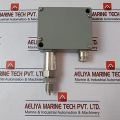 Trafag 8202,78,2210 Pressure Transmitter 0-10 Bar