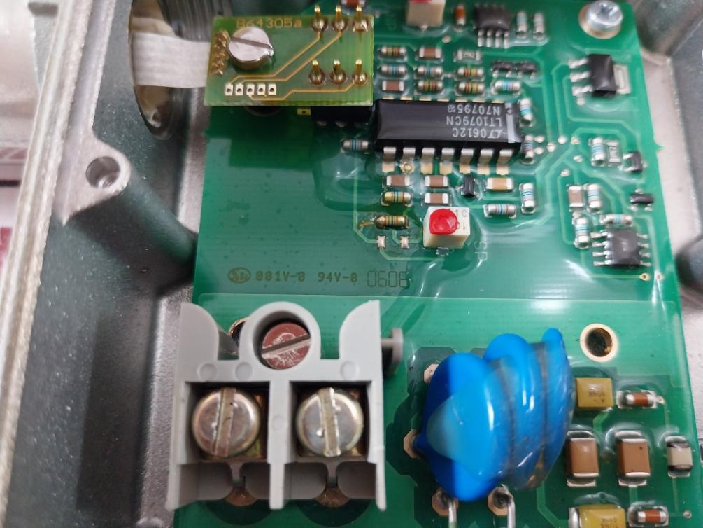 Trafag 8202,80,2210 Pressure Transmitter 12..34V Dc 4..20Ma 94V