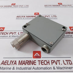 Trafag 8202,80,2210 Pressure Transmitter 12..34V Dc 4..20Ma 94V