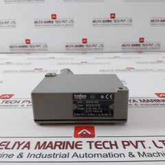 Trafag 8202,80,2210 Pressure Transmitter 12..34V Dc 4..20Ma 94V