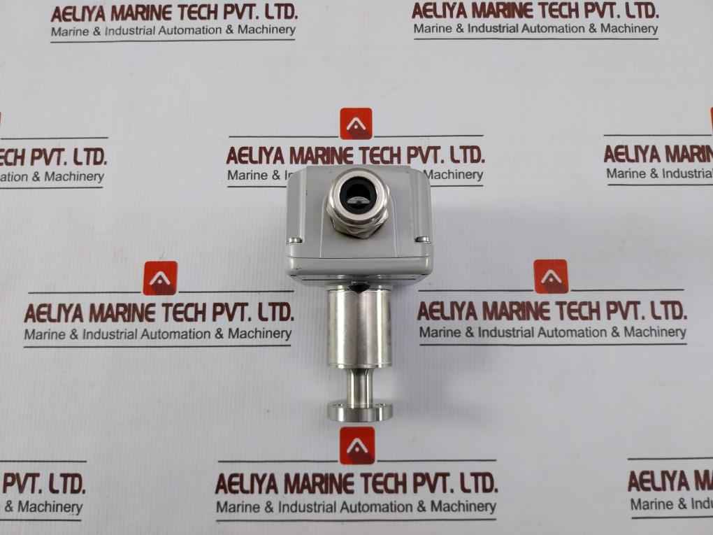Trafag 8736.20.2200.06 Density Monitor 20°C 520Kpa C1B41205404011 B04406F