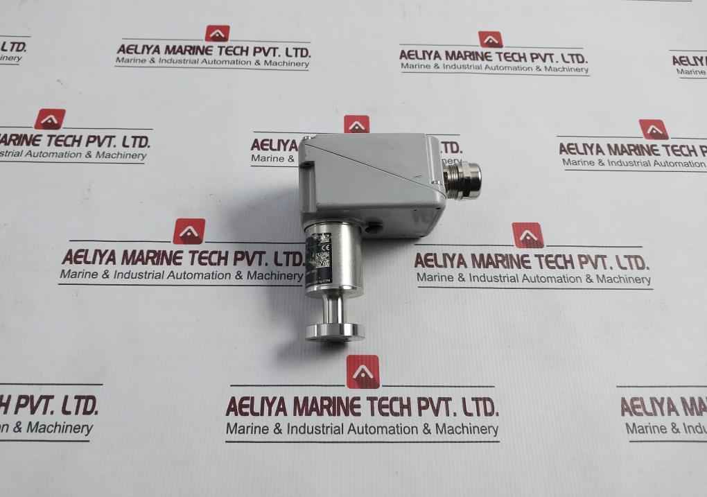 Trafag 8736.20.2200.Bs Density Monitor C1B41205404015 640Kpa Sf6.100%