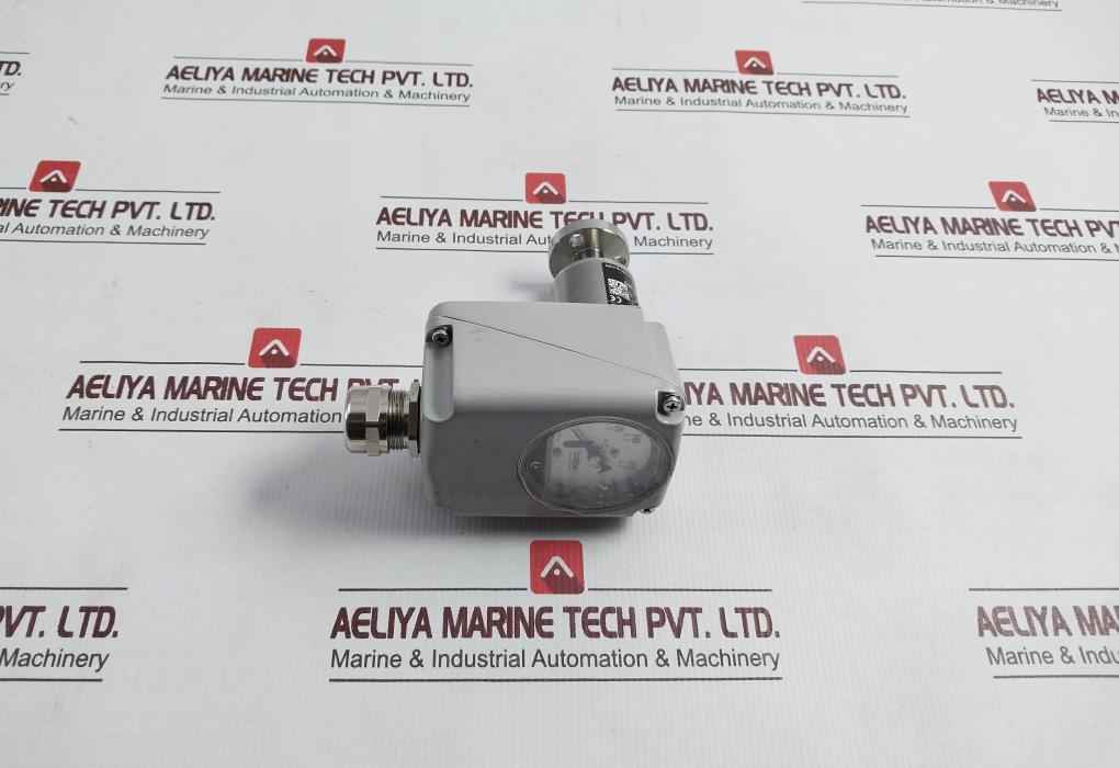 Trafag 8736.20.2200.Bs Density Monitor C1B41205404015 640Kpa Sf6.100%