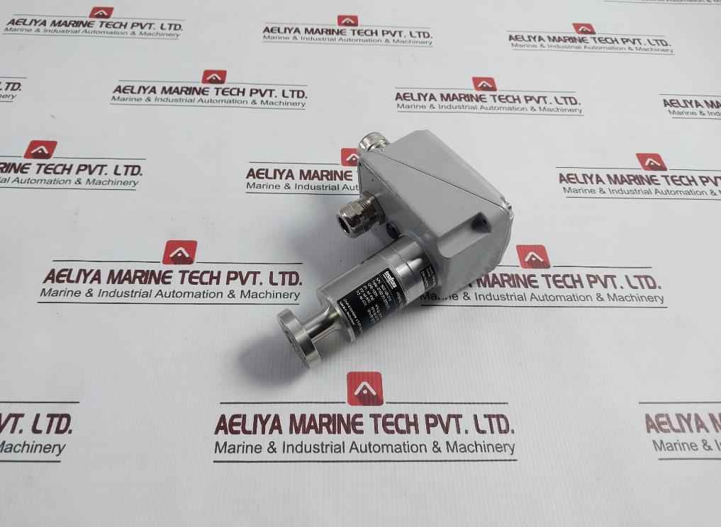 Trafag 8783.20.2200.Es Hybrid Density Sensor Monitor Sf6.100% 10-32Vdc