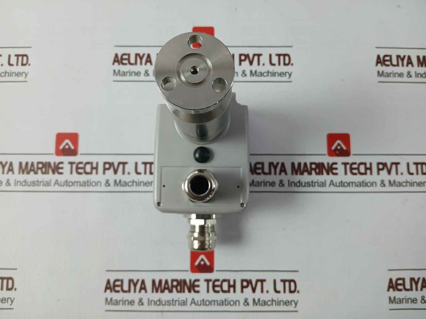 Trafag 8783.20.2200.Es Hybrid Density Sensor Monitor Unit Dsma260279 Sf6.100%