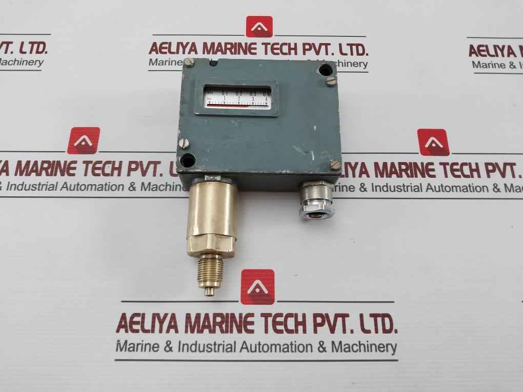 Trafag 900.2376.924 Pressostat For Increasing Pressure 0-4 Bar