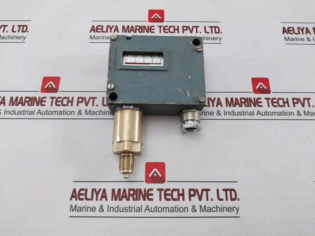 Trafag 900.2376.924 Pressostat For Increasing Pressure 0-4 Bar