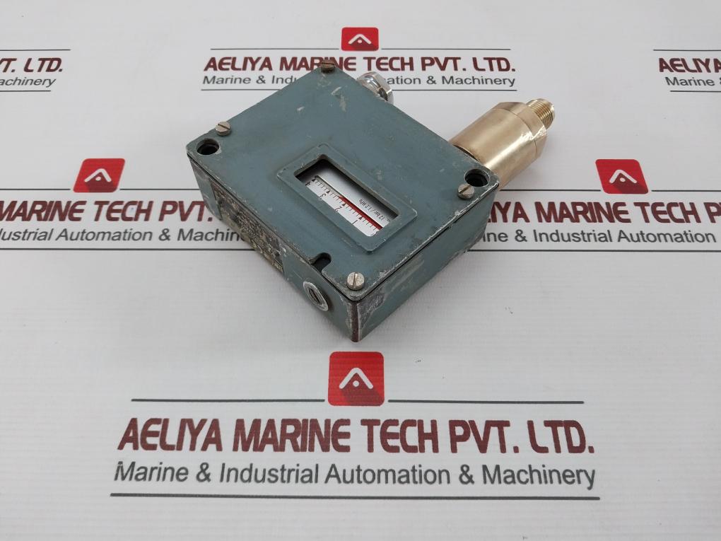 Trafag 900.2376.924 Pressostat For Increasing Pressure 0-4 Bar