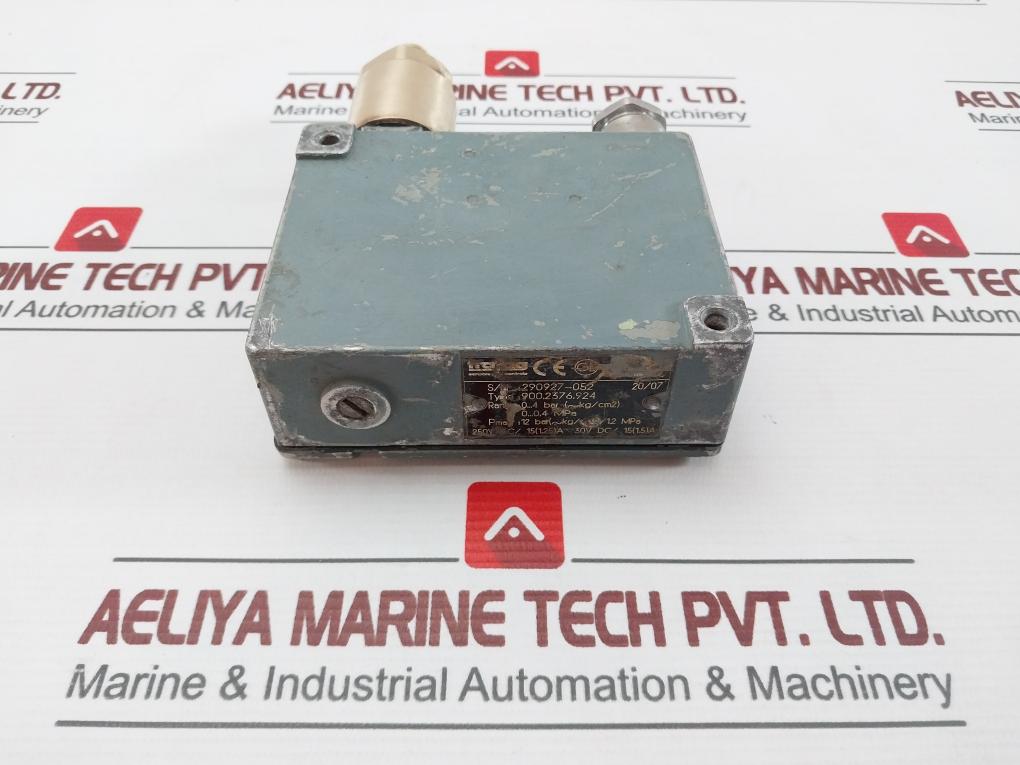 Trafag 900.2376.924 Pressostat For Increasing Pressure 0-4 Bar