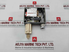 Trafag 900.2376.924 Pressostat For Increasing Pressure 0-4 Bar