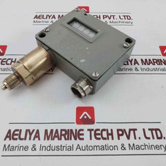 Trafag 900.2376.924 Pressure Switch 0-4 Bar 12 Bar