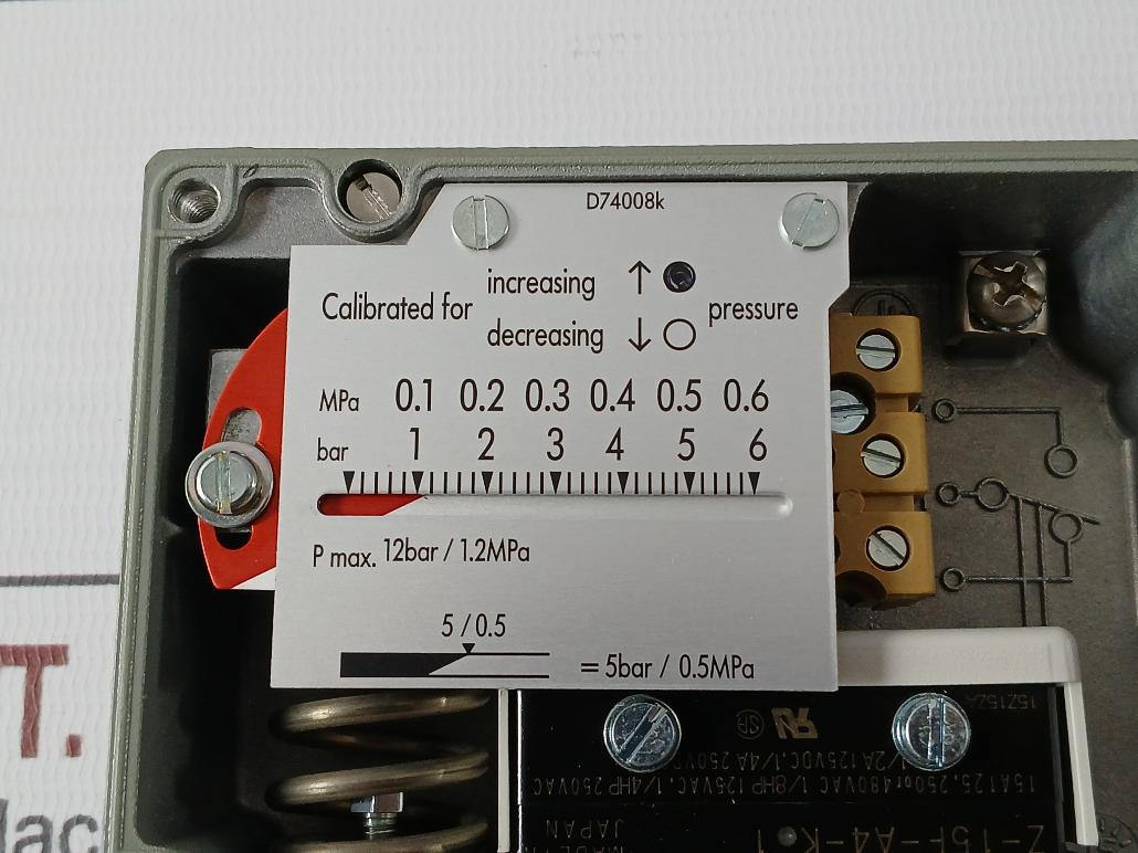 Trafag 900.2377.903 Electromechanical Pressure Switch 0..6 Bar (Kg/Cm2)