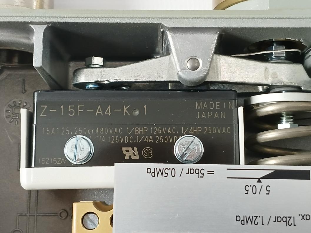 Trafag 900.2377.903 Electromechanical Pressure Switch 0..6 Bar (Kg/Cm2)