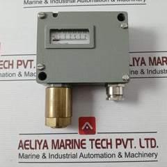 Trafag 900.2377.903 Electromechanical Pressure Switch 0..6 Bar (Kg/Cm2)