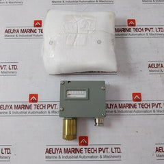 Trafag 900.2377.903 Pressure Switch Z-15F-a4-k1 D74008K 13516Za