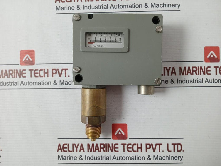 Trafag 900.2377.904 Pressure Switch Ip65 250Vac 10(3)A 24Vdc 2A 12Bar/1,2 Mpa